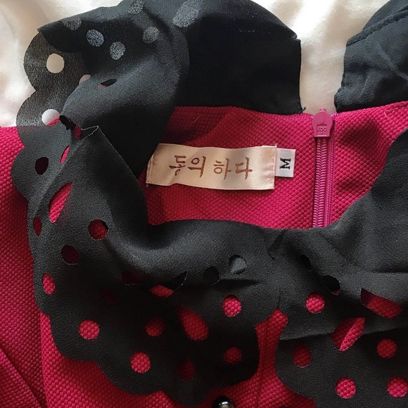 Beautiful maroon long sleeve dress - Picture 6 of 8